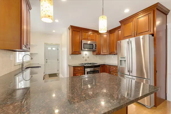 2 Mott St #1, Arlington, MA 02474