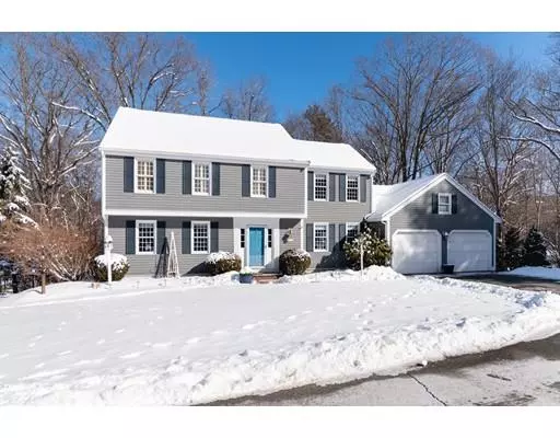 10 Quail Run, Hingham, MA 02043