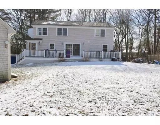 Hamilton, MA 01982,23 Pilgrim Rd