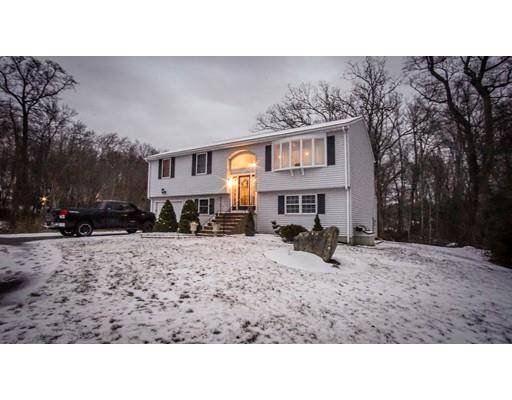 8 Admiral Point Dr, Dartmouth, MA 02748