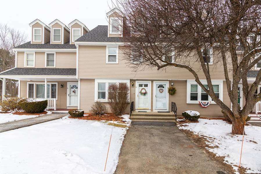 17 Merrimack Meadow Ln #17, Tewksbury, MA 01876