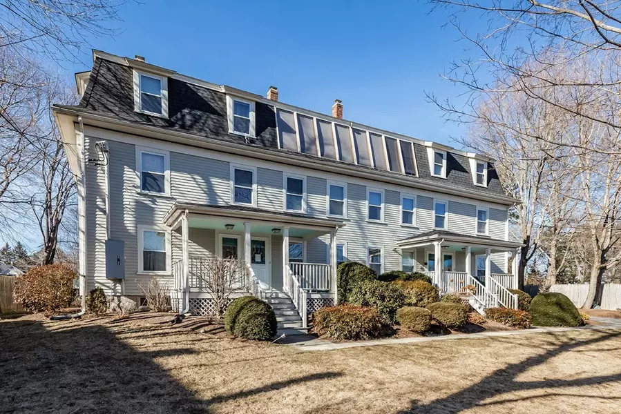 10 Green Street #10, Medfield, MA 02052