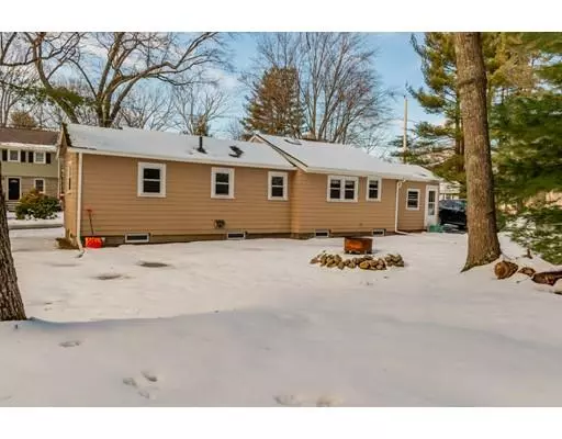 Holbrook, MA 02343,42 Summit Rd