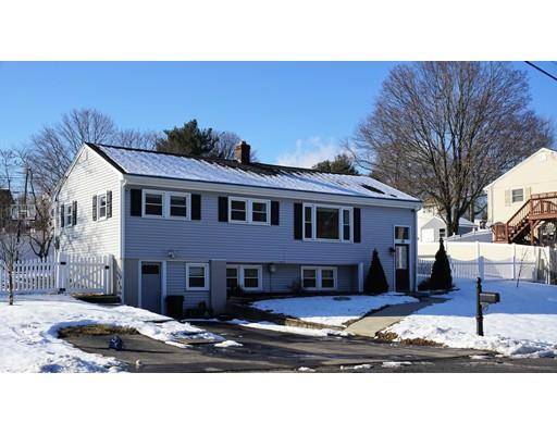 36 Freeman St, Blackstone, MA 01504