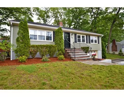 29 Beech St, Chelmsford, MA 01863