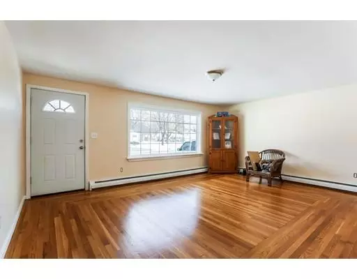 Seekonk, MA 02771,95 Coyle