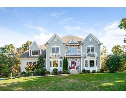 78 Whipple Brook Rd, Wrentham, MA 02093