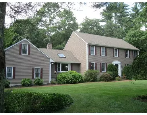 35 Sandy Hill Road, Mansfield, MA 02048