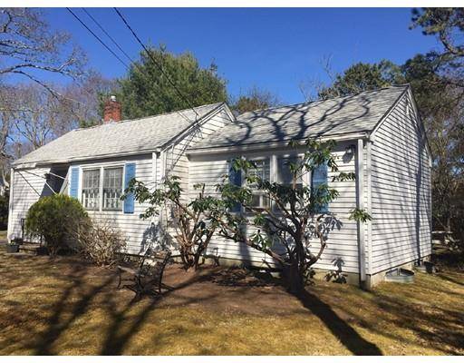 13 Raymond Street, Falmouth, MA 02540