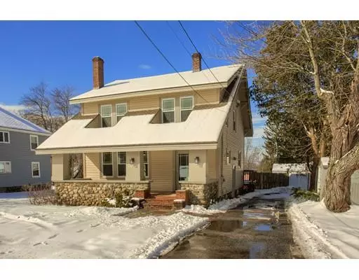 19 Peters St, North Andover, MA 01845