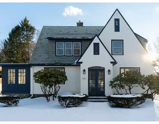 533 Lynn Fells Parkway, Melrose, MA 02176