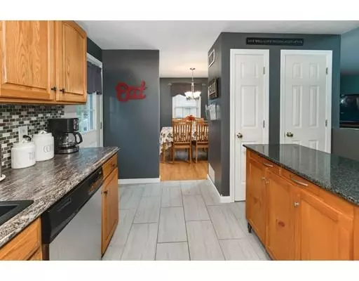 Southbridge, MA 01550,27 Colonial Dr