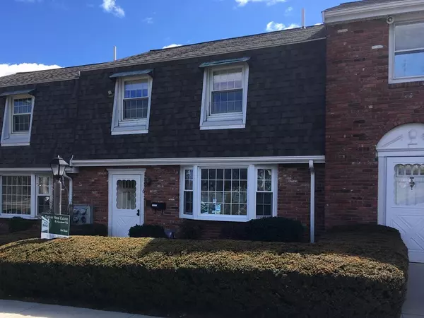 6 Queensboro Ct #6, Norwood, MA 02062
