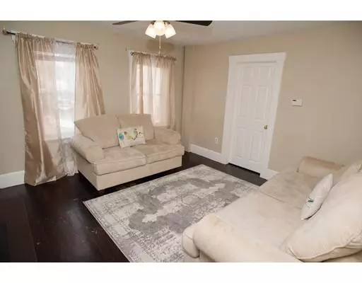 Milford, MA 01757,30 Lawrence St