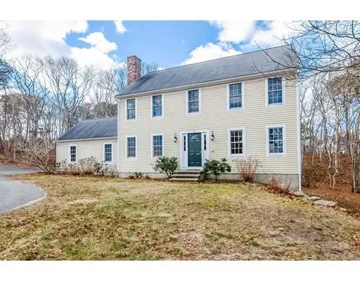 17 Iris Lane, Barnstable, MA 02630