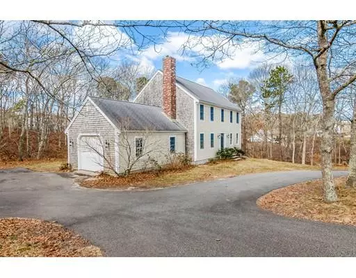 Barnstable, MA 02630,17 Iris Lane