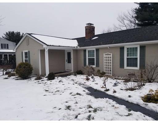 64 Colony Dr, East Longmeadow, MA 01028