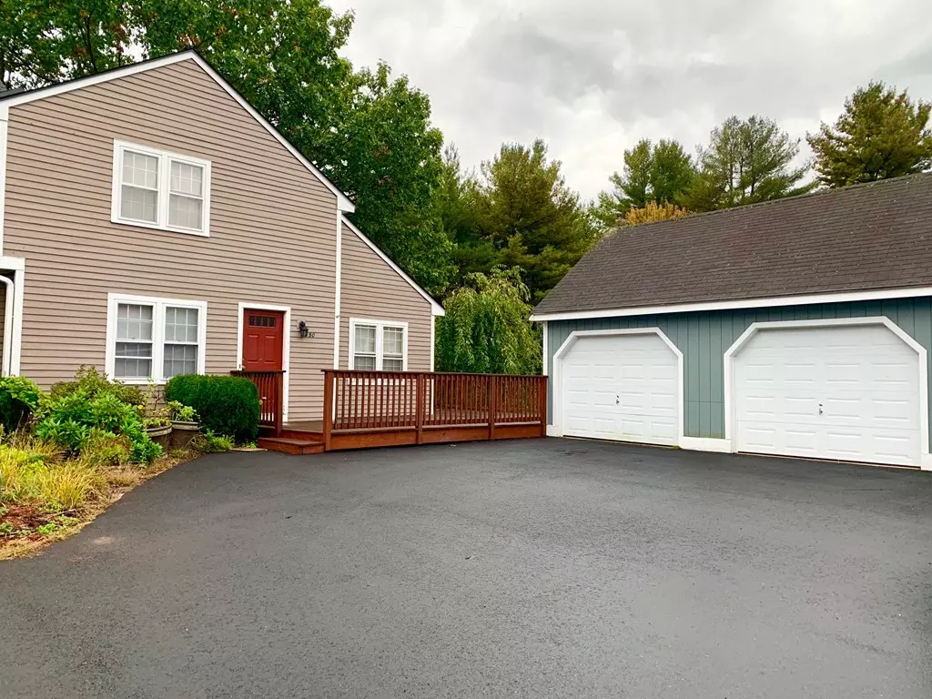 Boxborough, MA 01719,150 Russet Ln #150