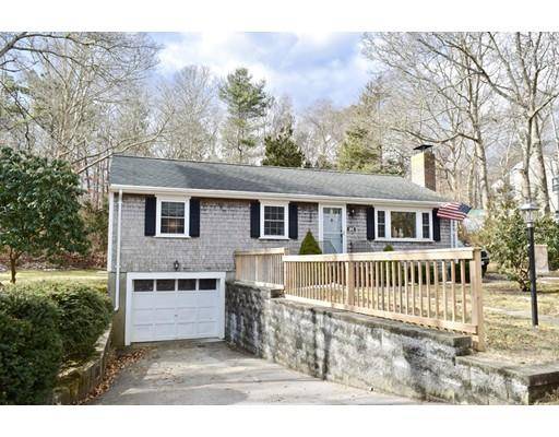 Bourne, MA 02562,1 Lakewood Circle Ext