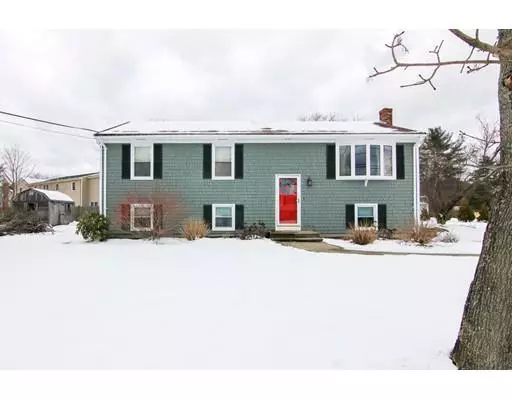 47 Jacap Drive, North Attleboro, MA 02760