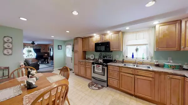 Attleboro, MA 02703,67 Such Drive