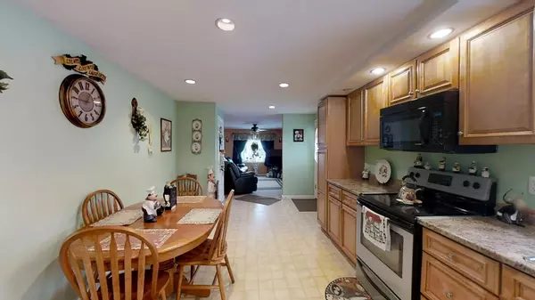 Attleboro, MA 02703,67 Such Drive