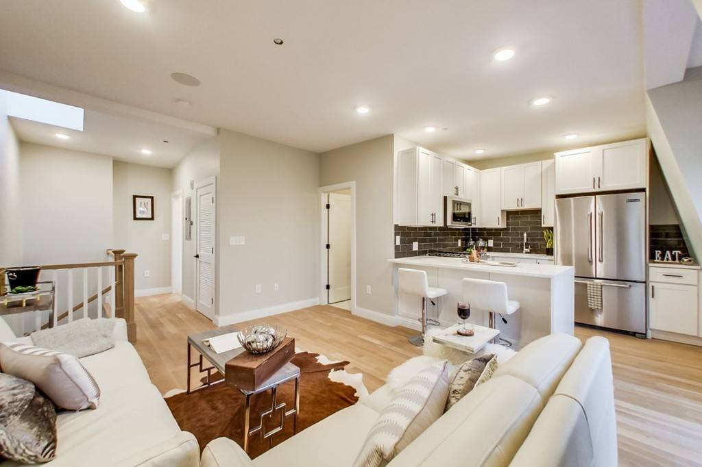 Boston, MA 02128,53 Lexington #3