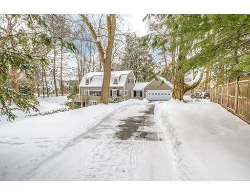 11 Ravine Rd, Winchester, MA 01890