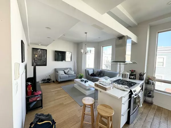 40 Washburn #3, Boston, MA 02125