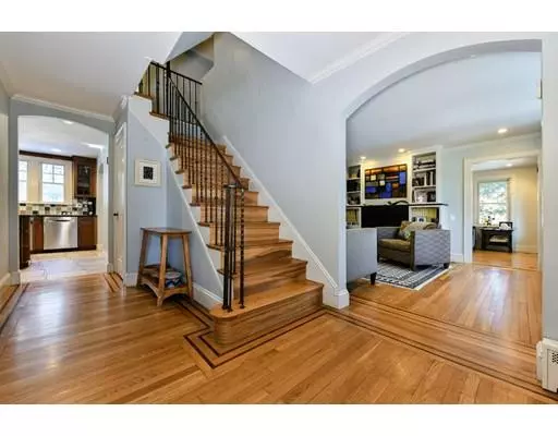 Brookline, MA 02445,171 Gardner Rd