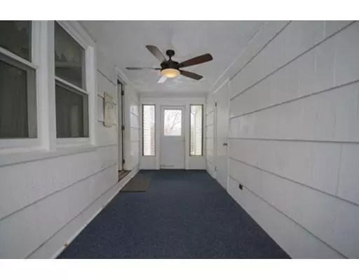 Ipswich, MA 01938,117 Linebrook Rd