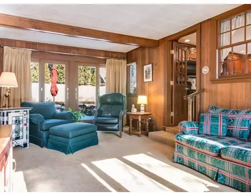 Beverly, MA 01915,1 Hemlock Street