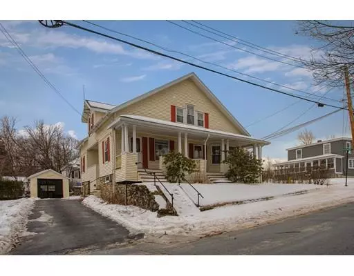 31 Pinard Ave, Fitchburg, MA 01420