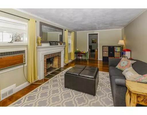 Dedham, MA 02026,48 Shiretown