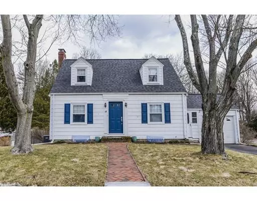 Dedham, MA 02026,48 Shiretown