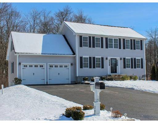 14 Haylee Ct, Seekonk, MA 02771