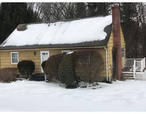 51 E Circle Dr, East Longmeadow, MA 01028