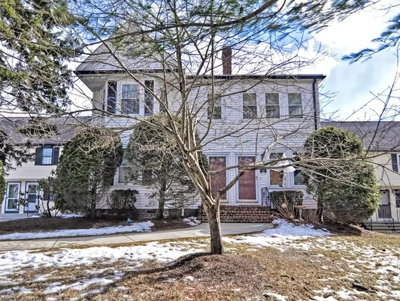 29 Daniels St #29, Millis, MA 02054