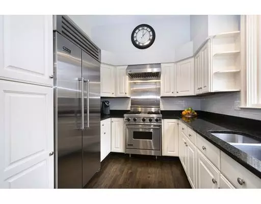 Cohasset, MA 02025,298 S Main St