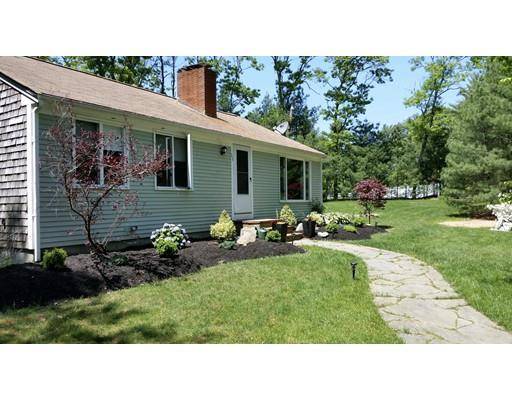 35 Newtown Rd, Sandwich, MA 02563