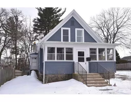 31 Packard Street, Hudson, MA 01749