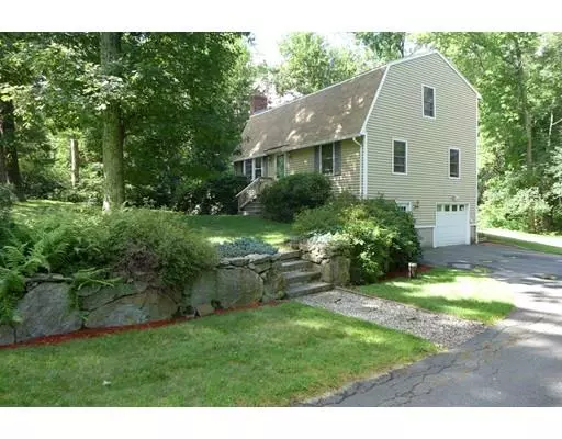 331 Cooper Rd, Northbridge, MA 01534