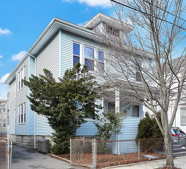 35 Parkdale St, Somerville, MA 02143