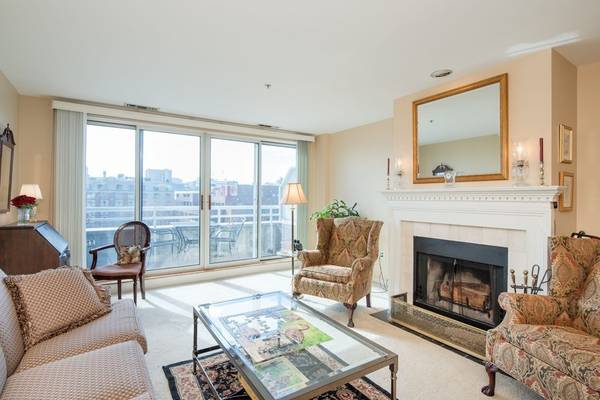 6 Canal Park #706, Cambridge, MA 02141