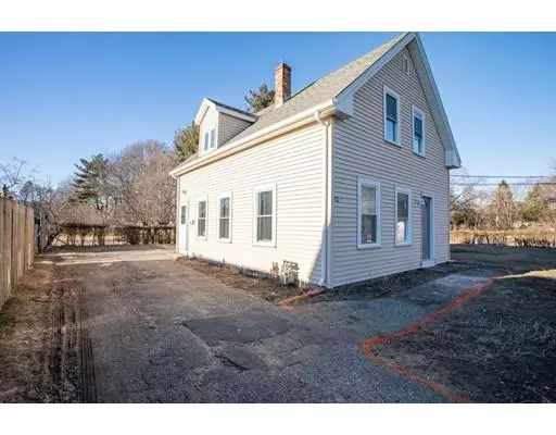 Taunton, MA 02780,12 1/2 Wilbur Street