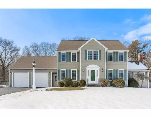 30 Rosetta's Way, Bridgewater, MA 02324