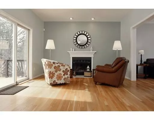 Framingham, MA 01701,7 Eaton Pines Lane