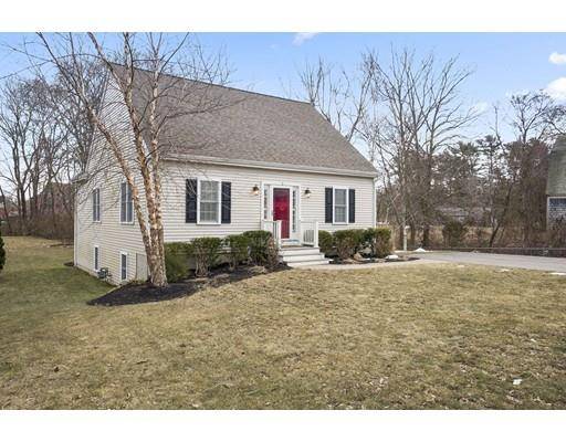 3 Spring St, Kingston, MA 02364