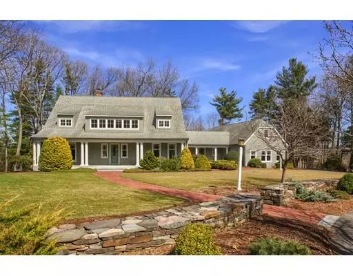 7 Strawberry Hill Lane, Tyngsborough, MA 01879