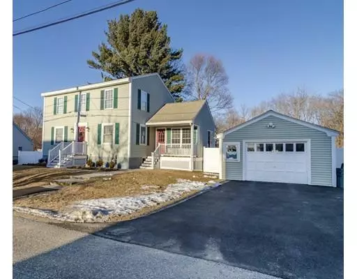 12 Rosedale Ave, North Andover, MA 01845